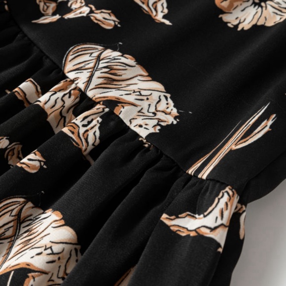 Boho Western Print Tiered Ruffled Elastic Waist Maxi Skirt - Picture 8 of 8